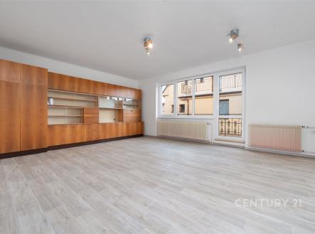 . | Pronájem bytu, 3+1, 85 m²