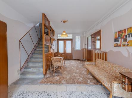 . | Prodej - dům/vila, 166 m²