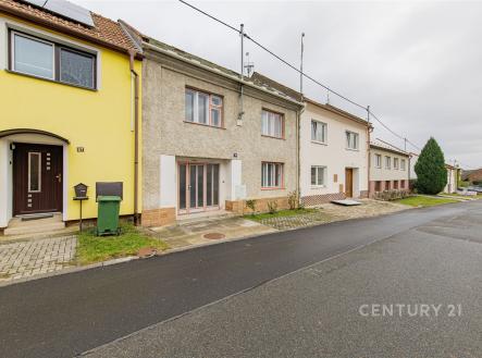 . | Prodej - dům/vila, 166 m²