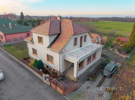 . | Prodej - dům/vila, 184 m²