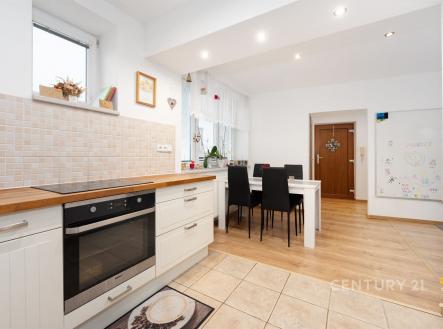 . | Prodej bytu, 3+kk, 76 m²