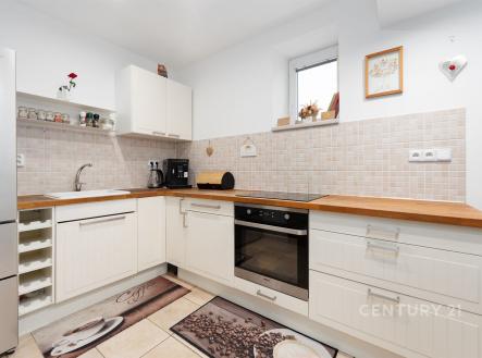 . | Prodej bytu, 3+kk, 76 m²