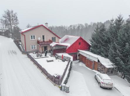 . | Prodej - dům/vila, 468 m²