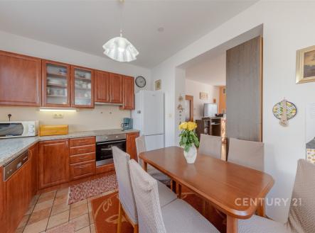 . | Prodej - dům/vila, 147 m²