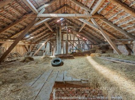 . | Prodej - dům/vila, 136 m²