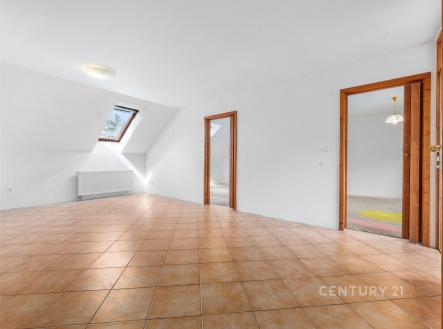 . | Prodej - dům/vila, 155 m²