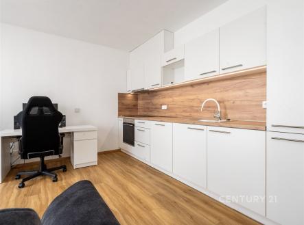 . | Prodej bytu, 1+kk, 42 m²