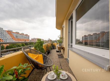 . | Pronájem bytu, 2+kk, 48 m²