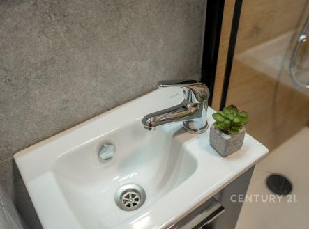 . | Pronájem bytu, 3+1, 70 m²