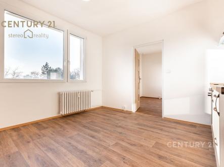 Kuchyň s obývacím pokojem | Prodej bytu, 2+kk, 36 m²