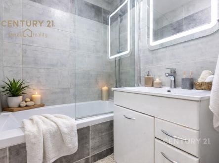 . | Prodej bytu, 4+kk, 89 m²