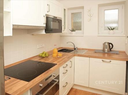 . | Pronájem bytu, 3+1, 62 m²