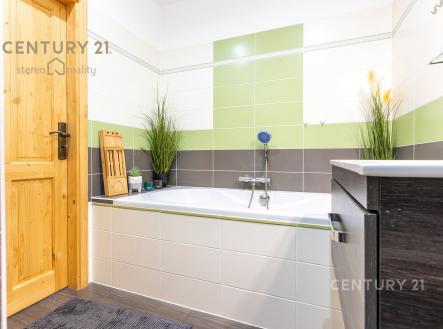 . | Prodej bytu, 2+1, 67 m²