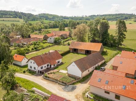 . | Prodej - zemědělský objekt, 2 415 m²