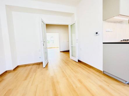 Bez popisku | Prodej bytu, 2+kk, 68 m²