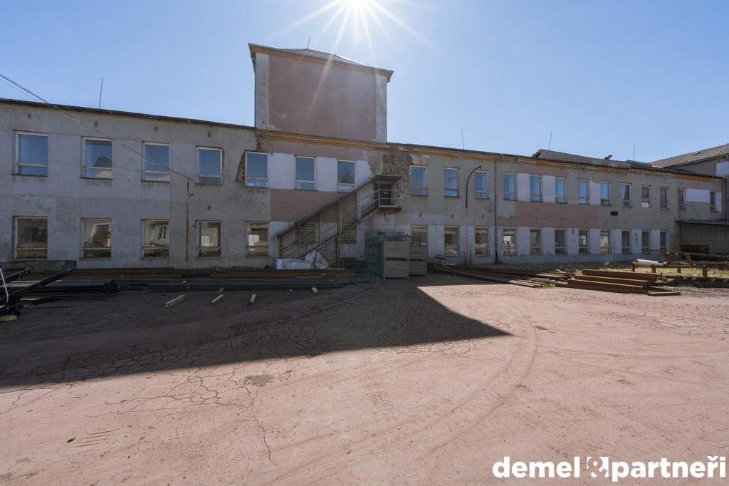 dsc06998-hdr.jpg