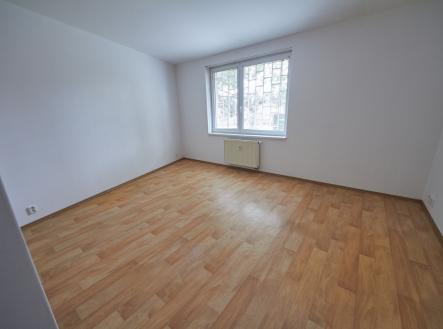 Fotka 1 | Pronájem bytu, 2+kk, 45 m²