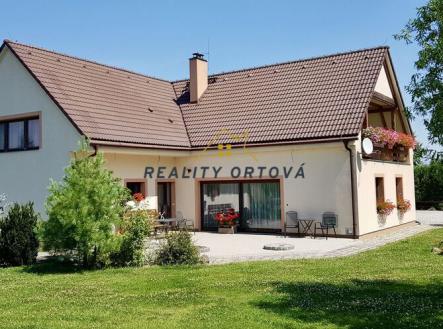 Dům | Prodej - dům/vila, 435 m²