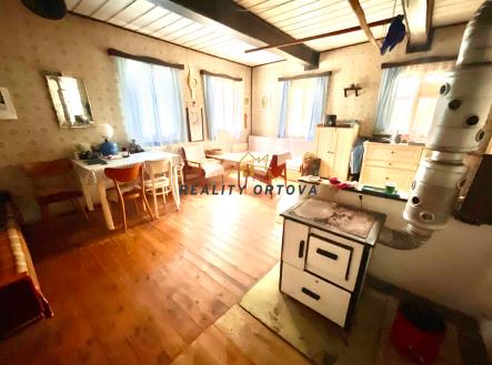 Pokoj | Prodej - chata/rekreační objekt, 111 m²