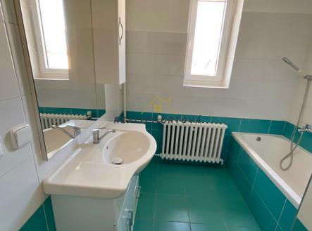 Koupelna | Pronájem bytu, 3+1, 74 m²