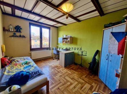 231d32b3-94cc-44a5-848b-05c5e9bdc944.jpeg | Prodej - dům/vila, 240 m²