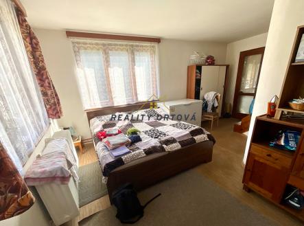 Ložnice | Prodej - dům/vila, 244 m²