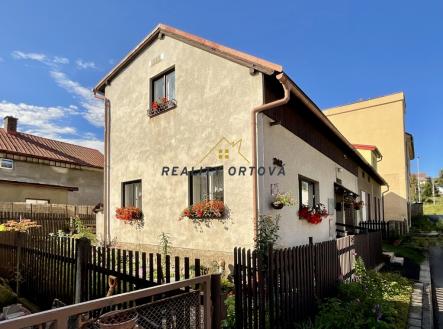 Dům | Prodej - dům/vila, 150 m²