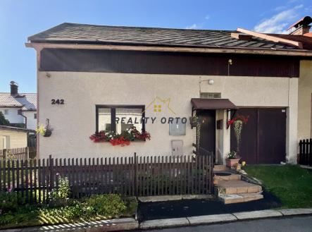 Dům | Prodej - dům/vila, 150 m²