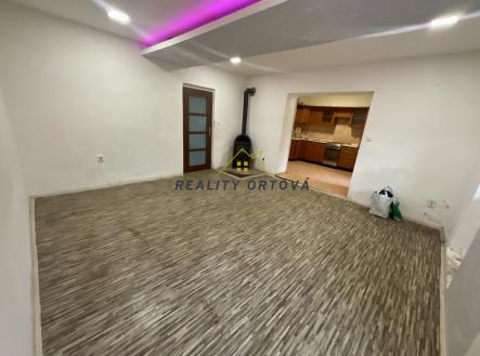 Pokoj | Prodej - dům/vila, 76 m²