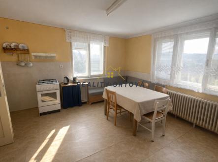 Kuchyň | Prodej - dům/vila, 179 m²