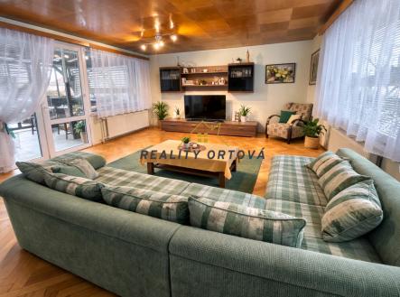 Obývací pokoj | Prodej - dům/vila, 120 m²