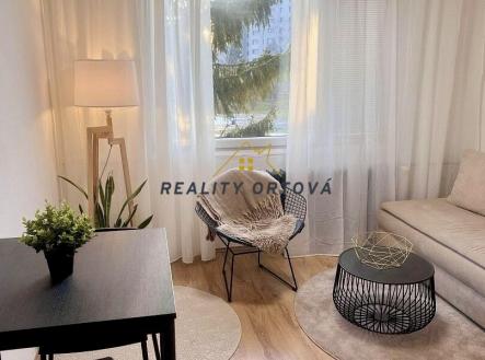 Pronájem bytu, 1+kk, 20 m² obrázek