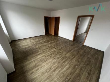 obrazek-whatsapp-2024-09-10-v-15-28-05-ab29d290.jpg | Pronájem bytu, 3+1, 85 m²