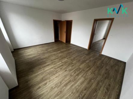 obrazek-whatsapp-2024-09-10-v-15-28-05-ab29d290.jpg | Pronájem bytu, 3+1, 85 m²