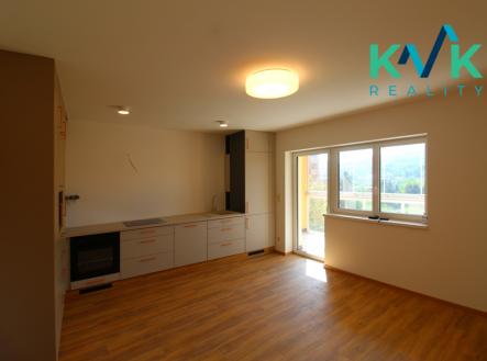 Pokoj s kuchyňským koutem | Pronájem bytu, 3+kk, 80 m²
