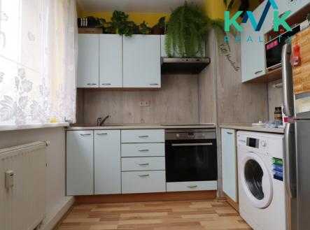 Pronájem bytu, 1+kk, 30 m² obrázek