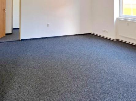 Pronájem - obchodní prostor, 36 m² obrázek