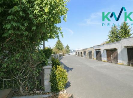 cesta.png | Prodej - pozemek pro bydlení, 880 m²