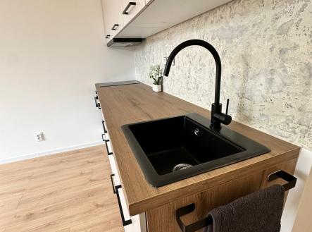 17.jpg | Prodej bytu, 1+kk, 19 m²