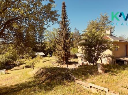 Mírně svažitý pozemek na jižní stranu | Prodej - chata/rekreační objekt, 84 m²