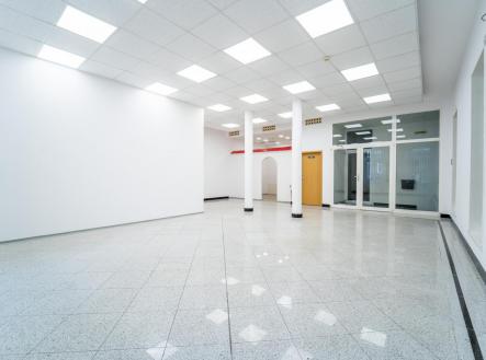 DSC05975-HDR.jpg | Pronájem - obchodní prostor, 92 m²