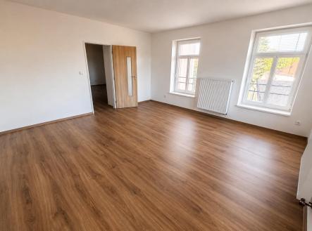 a9cbc987-3d22-496c-8553-9ff822087e8b.jpg | Pronájem bytu, 2+kk, 70 m²