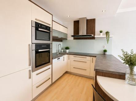 Pronájem bytu, 2+kk, 61 m² obrázek