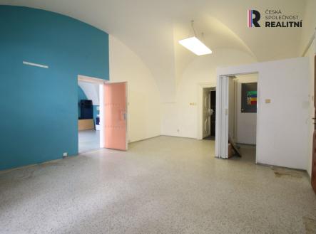 Pronájem - kanceláře, 63 m²