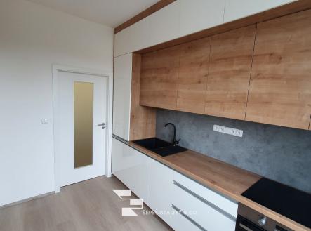 20221013_131019_resized | Pronájem bytu, 1+1, 33 m²