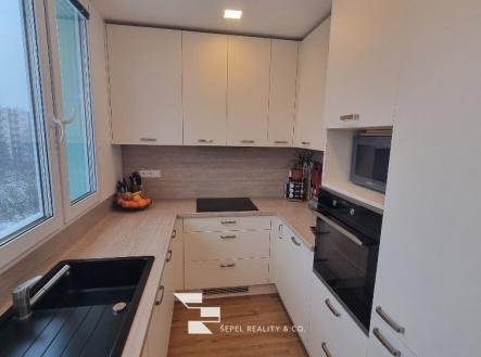 20260113_110646_resized | Pronájem bytu, 3+1, 74 m²