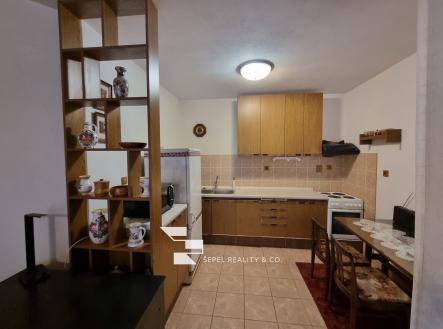 20260211_144316_resized | Pronájem bytu, 2+kk, 72 m²