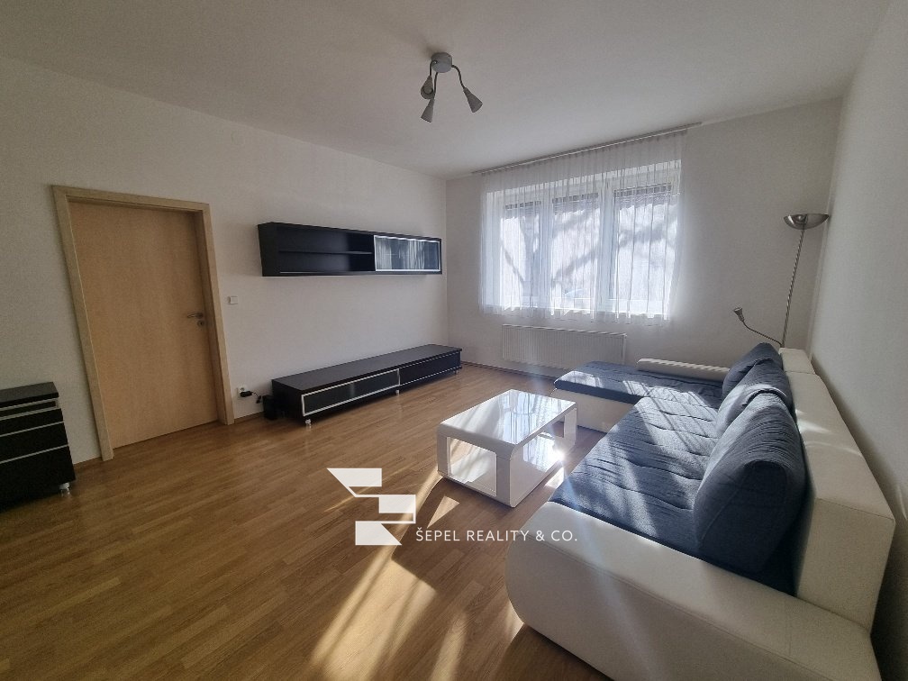 20260226_100939_resized