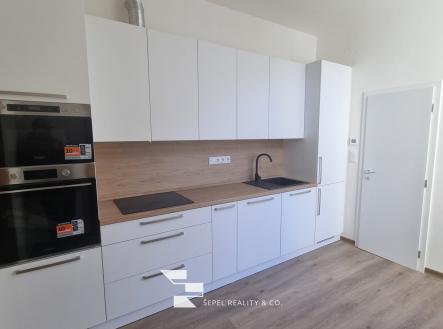 20260319_100315_resized | Pronájem bytu, 3+1, 123 m²