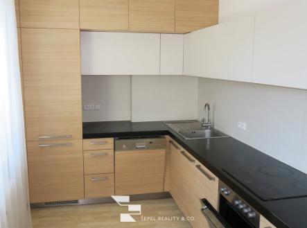 IMG_8487 | Pronájem bytu, 3+1, 77 m²